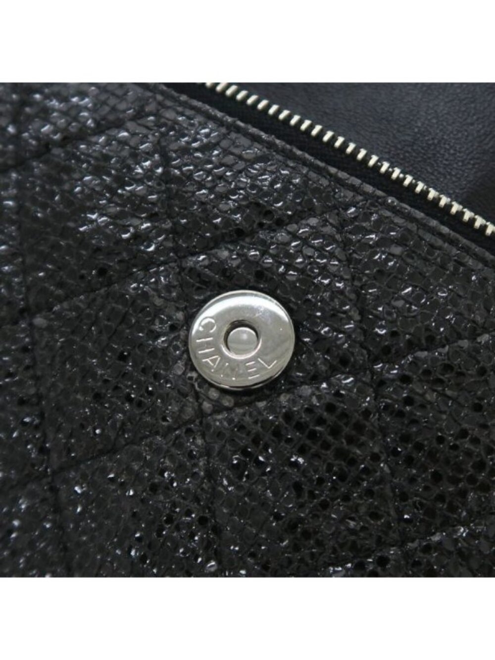 Chanel Quilted Chain Shoulder Limited Messenger - Picture 9 of 9